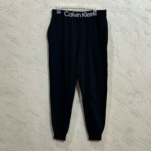 Calvin Klein Men's Black Knit Sleepwear Lounge Joggers with side pockets size L